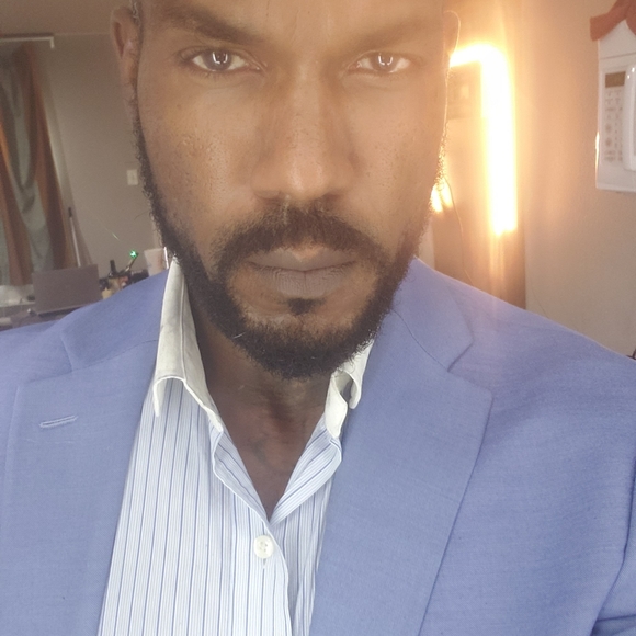 Meet your Posher, William - Picture 2 of 4